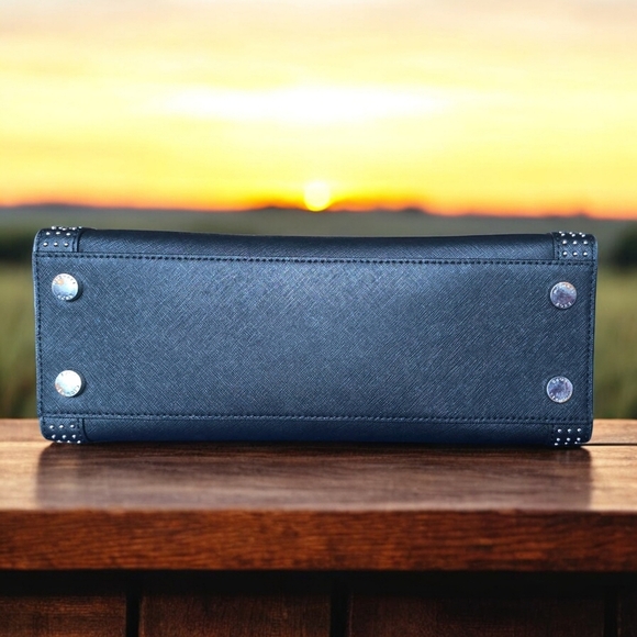 Michael Kors Medium Dillon Studded Leather Satchel π€ Luxury Designer Bag - Picture 10 of 16